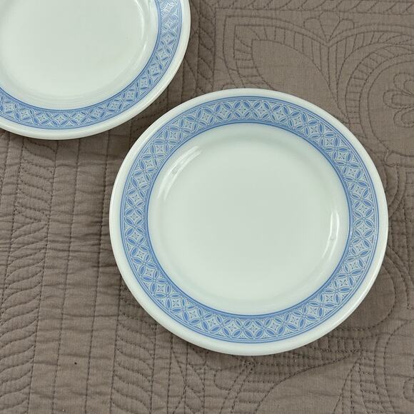 Pyrex Saucers 7" Lancaster Pattern - 2 Saucers included - Picture 2 of 8